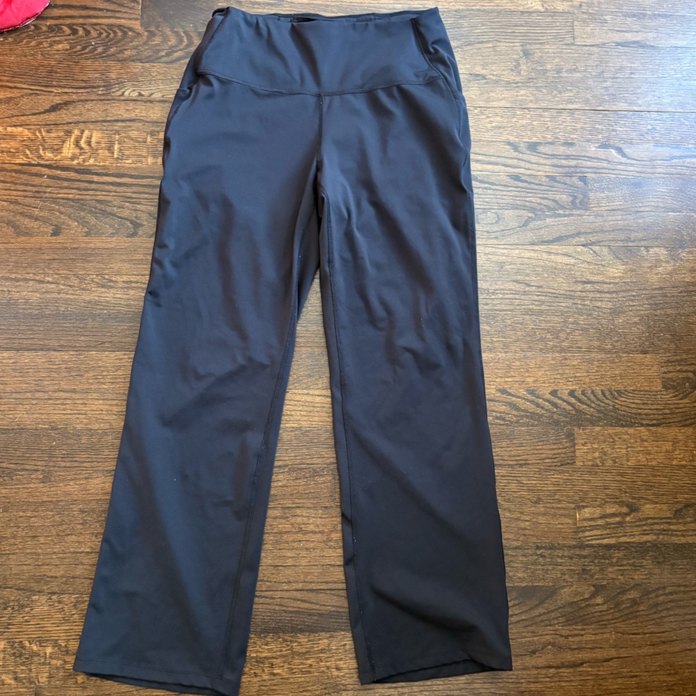all in motion Black Boot-Cut Flare Workout Pants - Picture 4 of 5